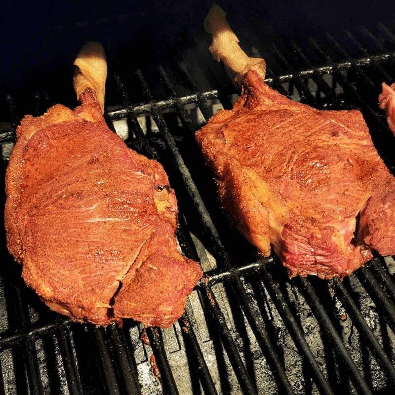 Fort-Worth-Ribeye-vs-Bone-In-Ribeye-Whats-the-Difference-1