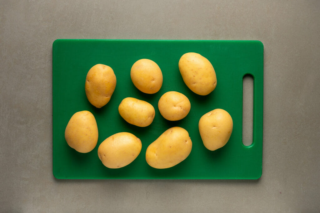 peeling-potatoes