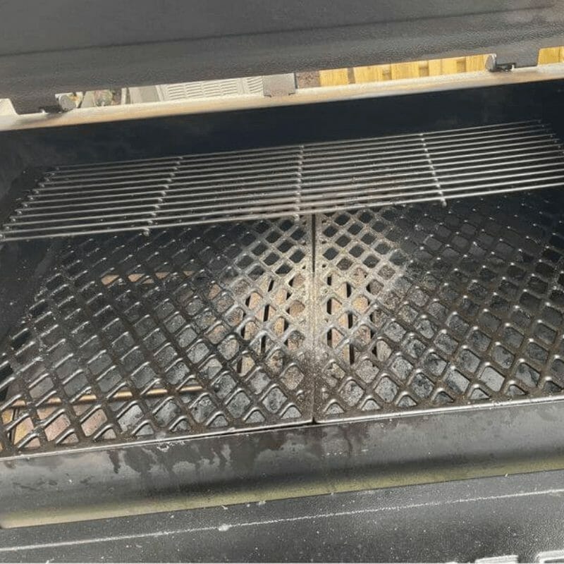 PIT-BOSS-GRILL-RUSTING
