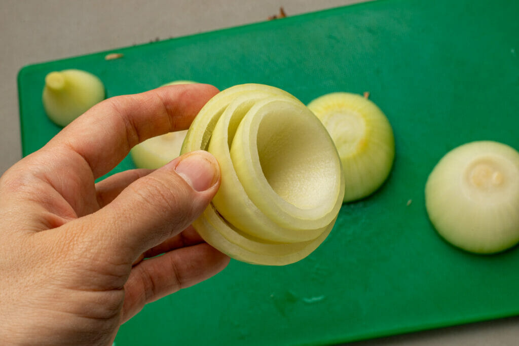 preping-onions-for-onion-bomb-recipe-2
