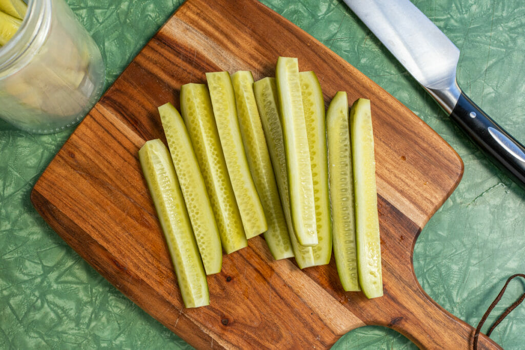 prepping-cucumber-to-smoke-for-pickles