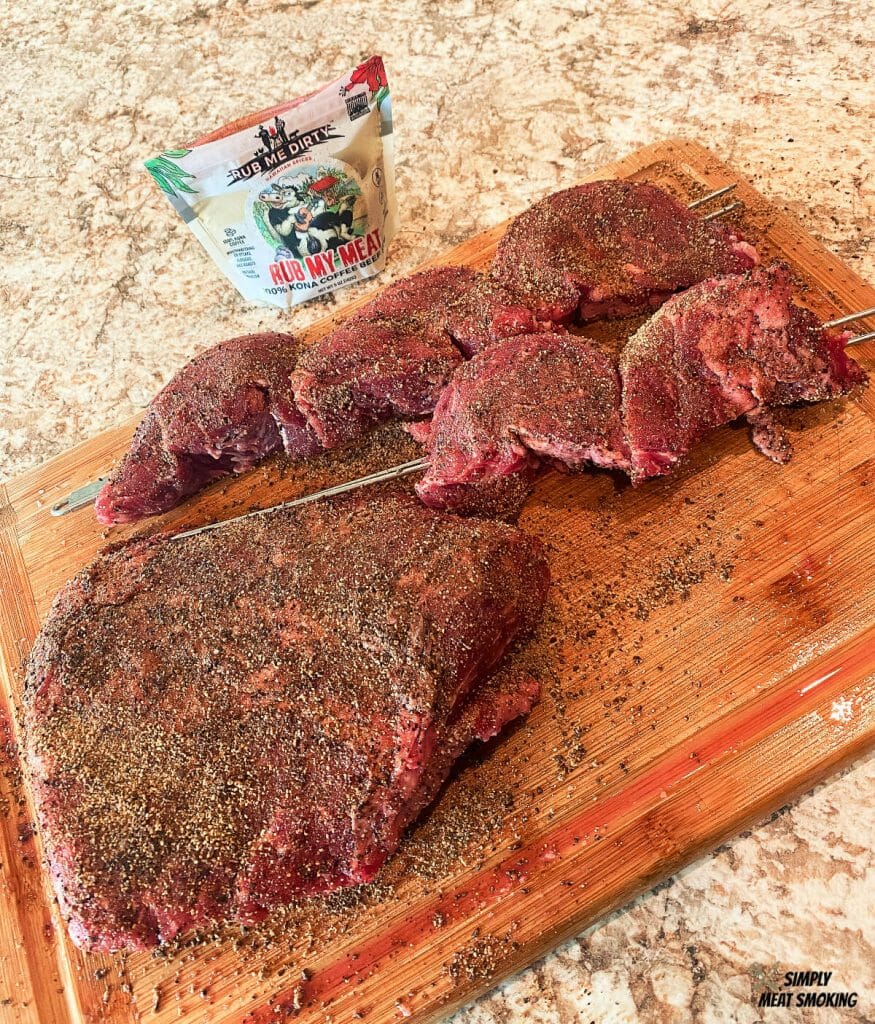 prepping-picanha-for-reverse-sear