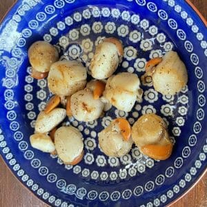 SALT BLOCK SCALLOPS