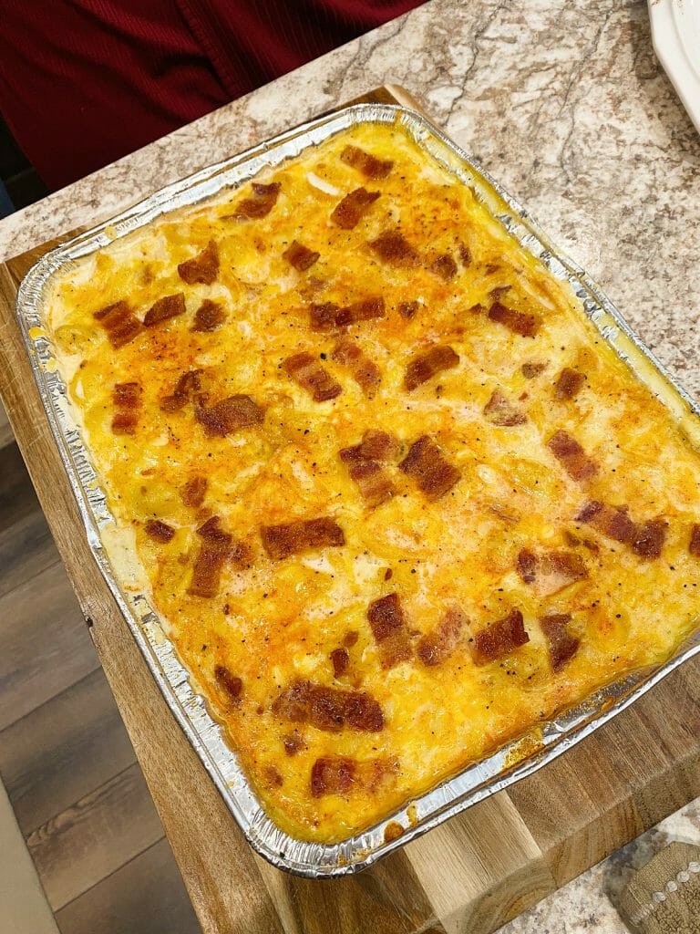 smoked-bacon-mac-and-cheese