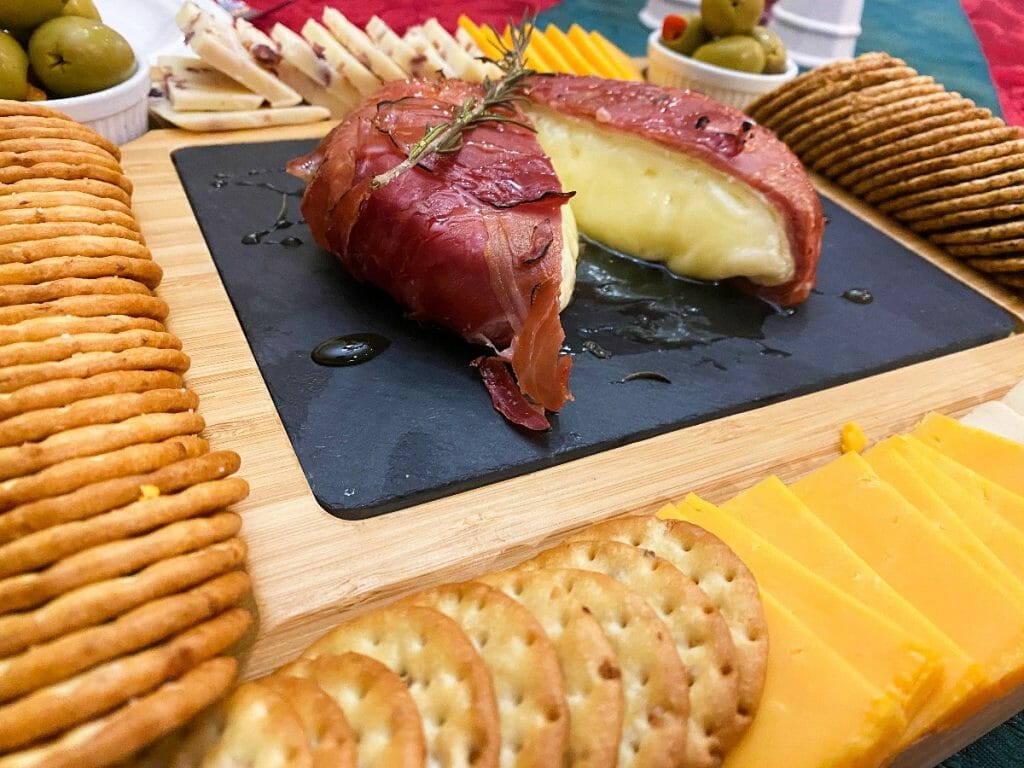 smoked-brie-wrapped-in-prosciutto-recipe