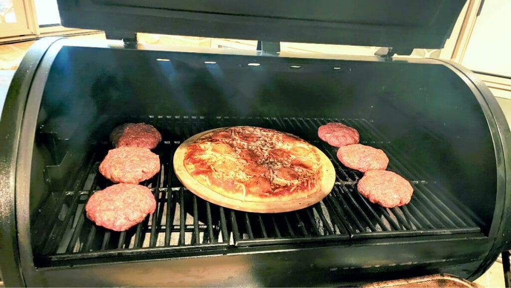 traeger-pizza-recipe-with-pizza-stone